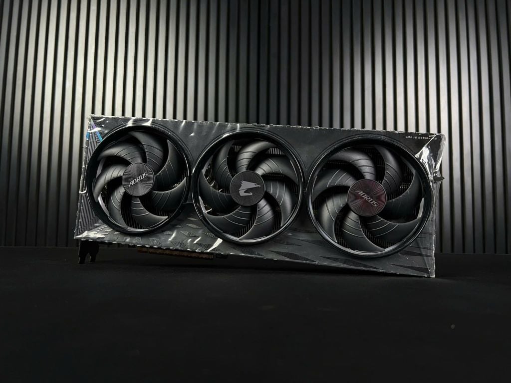 (NEW) VGA GIGABYTE Radeon RX 9070XT 16G AORUS ELITE