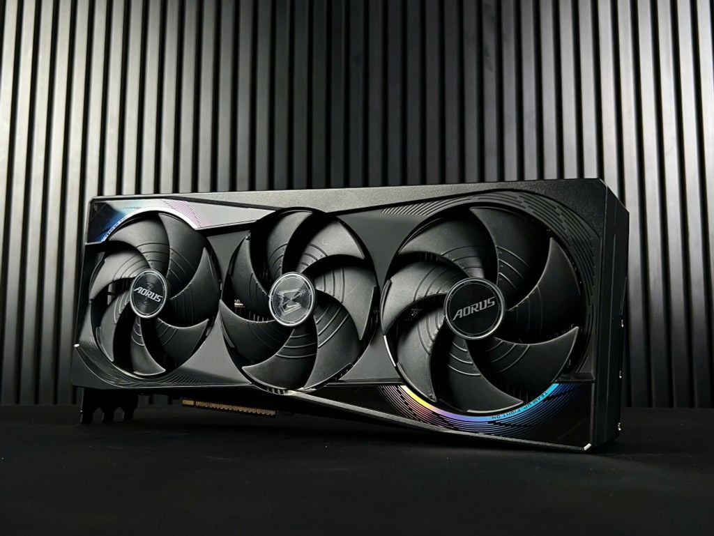 (NEW) AORUS GeForce RTX 5080 16G MASTER