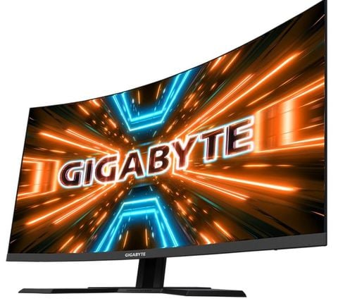 MÀN HÌNH 32 CONG 2K 170Hz 1MS GIGABYTE M32QC USB TYPE C