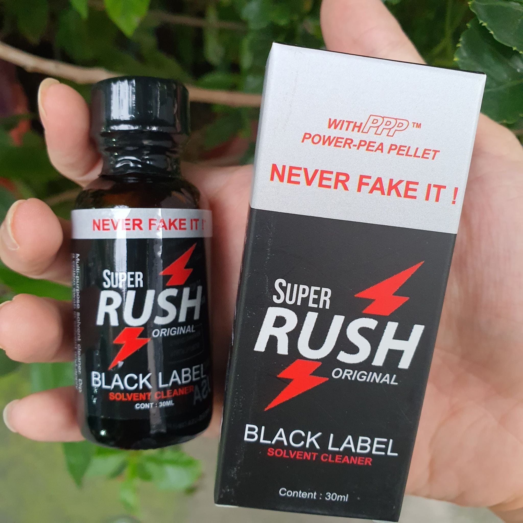 POPPER RUSH MẠNH MẼ 30ML  ( TẶNG KÈM BCS + 1V CƯƠNG DƯƠNG  + FREE SHIP 6KM  )