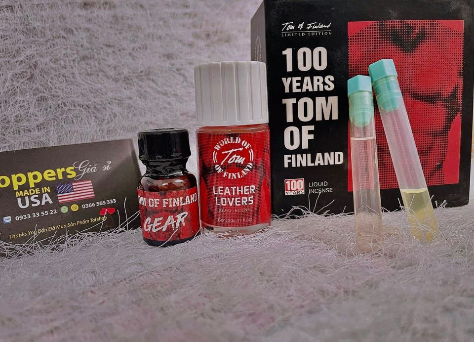 COMBO 1 SET POPPER 40ML + 10ML TOM 100YEAR CÓ THỂ TỰ TĂNG NỒNG ĐỘ ĐỂ MẠNH HƠN VÀ THÊM ỐNG SERUM THƠM ( TẶNG KÈM 1 LỌ 10ML + BCS DUREX + FREE SHIP 6KM )