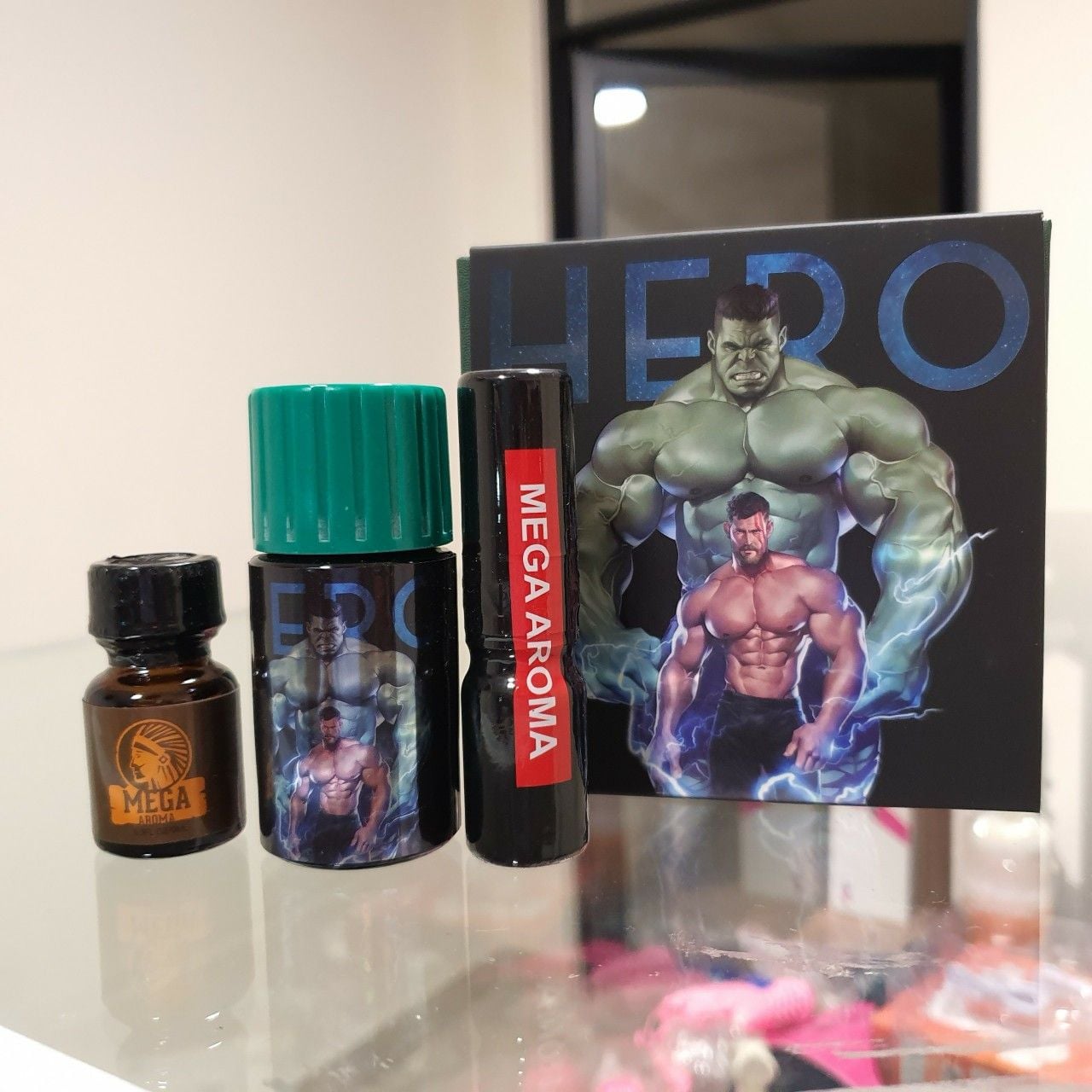 POPPER HERO LUXURY ( TẶNG KÈM GEL TINH TRÙNG 200ML + FREE SHIP 6KM  )