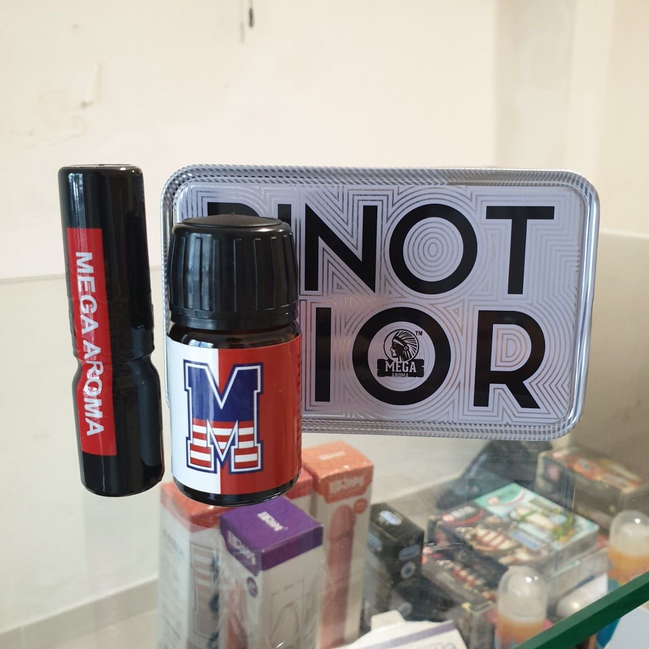 POPPER CHO TOP MEGA M 30ML  ( TẶNG KÈM 1 LỌ 10ML + BCS DUREX + FREE SHIP 6KM  )