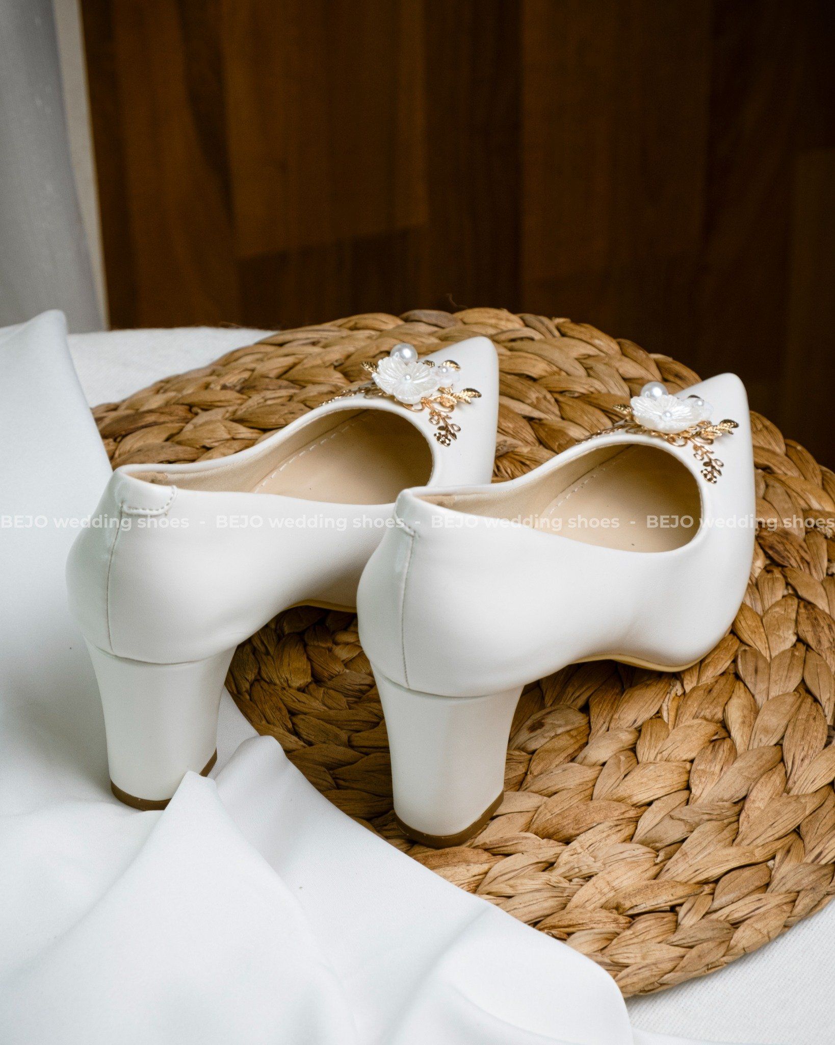  Giày cưới cao cấp BEJO WEDDING SHOSE- H85.7P.03 Hoa mai lá vàng 