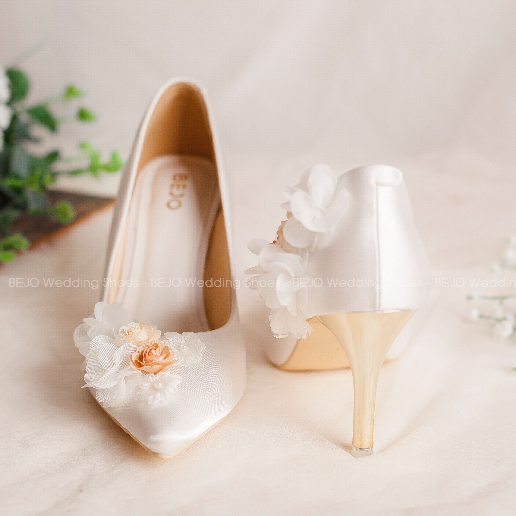  Giày cưới - Giày cô dâu cao cấp BEJO H85.04.TRANGLUA.HOAVOANLUA 