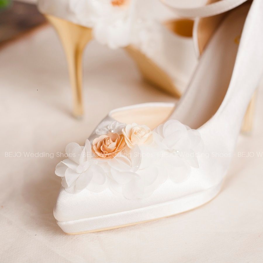  Giày cưới - Giày cô dâu cao cấp BEJO H96.G.05.TRANGLUA.HOAVOANLUA 