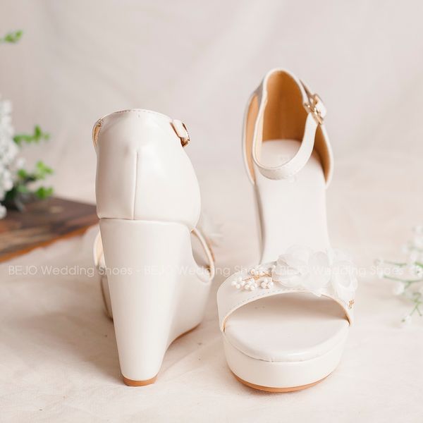  Giày cưới - Giày cô dâu cao cấp BEJO  W07.03.TRANG.HOAVOANLUA 