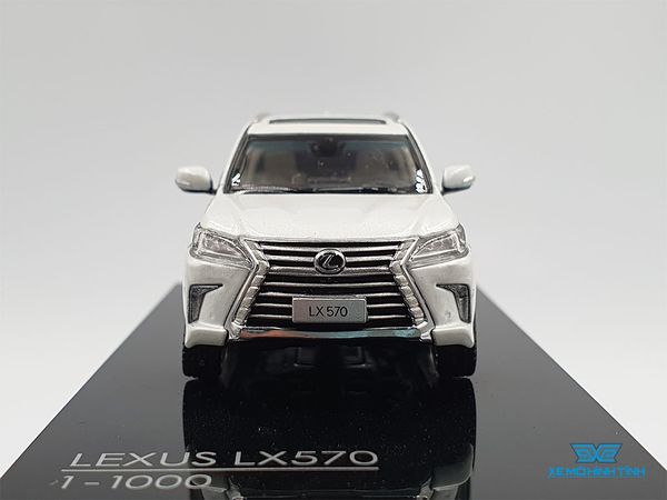 Xe Mô Hình Lexus LX570 Sonic Quartz 1:64 Kyosho (Trắng)