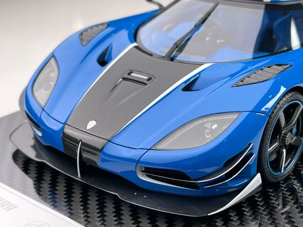 Xe mô hình Koenigsegg Agera RSN 1:18 FrontiArt ( Josh Bule )