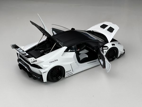 Xe Mô Hình Lamborghini Huracan GT LB-Silhouette Works 1:18 AutoArt (WHITE)