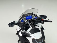 Xe Mô Hình Honda Golowing 1:12 LCD ( Trắng )