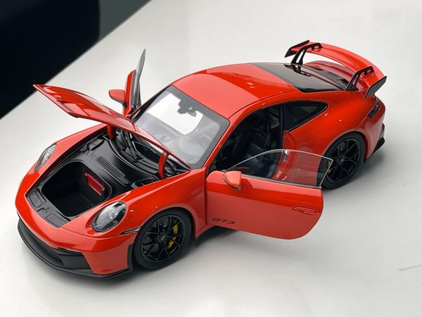 Xe Mô Hình Porsche 911 GT3 2021 1:18 Norev ( Cam )