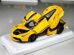 Xe Mô Hình Ferrari LaFerrari 1:18 BBR Models ( Vàng )