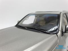 Xe Mô Hình Lexus LX570 1:18 Kyosho ( Xám )