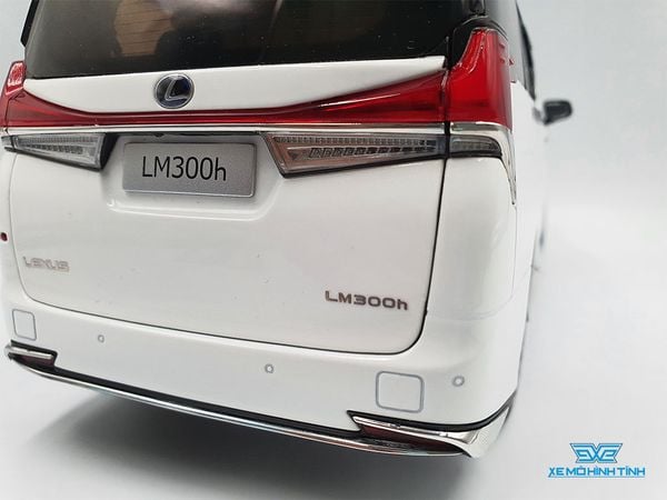 Xe Mô Hình Lexus LM300h White Pearl Cs 1:18 Kyosho (Trắng)