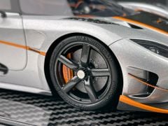 Xe mô hình Koenigsegg Agera RS 1:18 FrontiArt ( Moon Sliver )