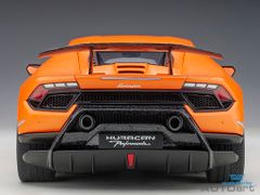 Xe Mô Hình Lamborghini Huracan Performante 1:12 Autoart ( Cam )