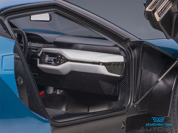 Xe Mô Hình Ford GT 2017 1:12 Autoart ( Liquid Blue )