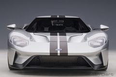 Xe Mô Hình Ford GT 2017 1:12 AUTOart ( Bạc )