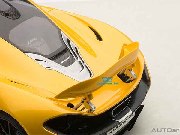 Xe Mô Hình McLaren P1 1:12 Autoart ( Vàng )