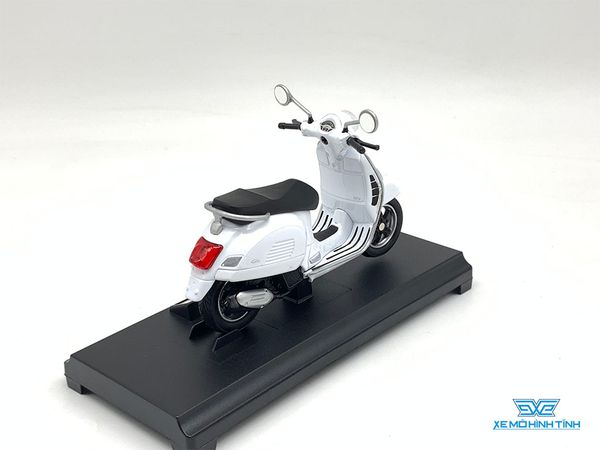 Xe Mô Hình Vespa 2017 GTS 125CC 1:18 Welly ( Trắng )