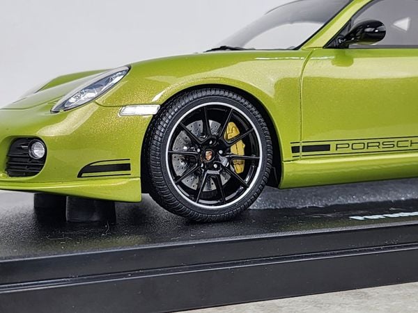 Xe Mô Hình Porsche Cayman R 2012 1:18 GT Spirit ( Peridot Metallic )