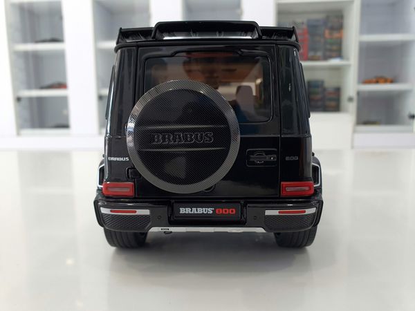 Xe Mô Hình Brabus 800 Widestar (Mercedes-AMG G63) - 2020 1:18 Almost Real (Obsidian Black)