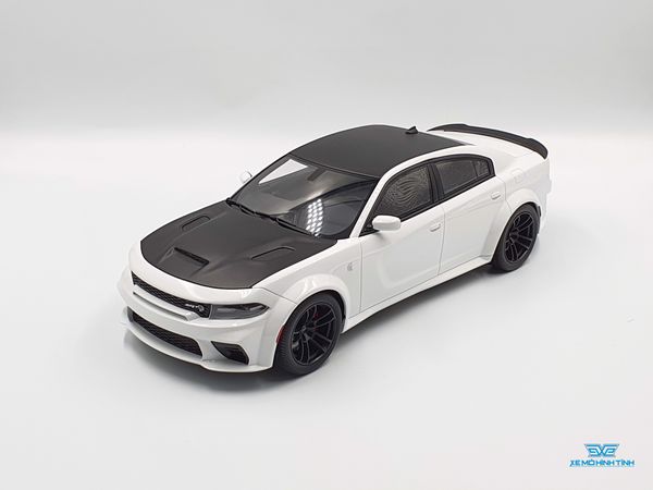 Xe Mô Hình Dodge Charger SRT Hellcat 2021 1:18 GTSpirit ( Trắng )