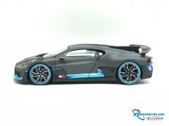 Xe Mô Hình Bugatti Divo 1:18 Bburago ( Xám nhám viền xanh )