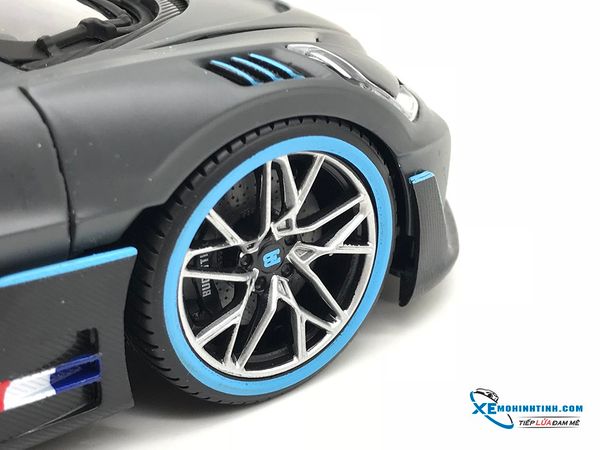 Xe Mô Hình Bugatti Divo 1:18 Bburago ( Xám nhám viền xanh )