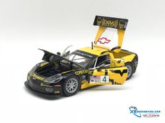 Xe Mô Hình Chevrolet Corvette C6R Race Car #4 1:24 Bburago ( Vàng )