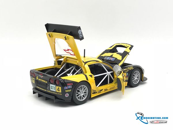 Xe Mô Hình Chevrolet Corvette C6R Race Car #4 1:24 Bburago ( Vàng )