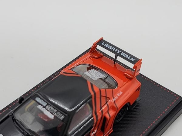 Xe Mô Hình Nissan Skyline LBWK - ER34 1:64 Street Weapon ( Đen Đỏ )