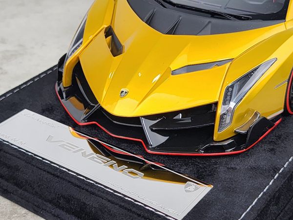 Xe Mô Hình Supercar Veneno Series 1:18 HH Model ( Chrome Gold )
