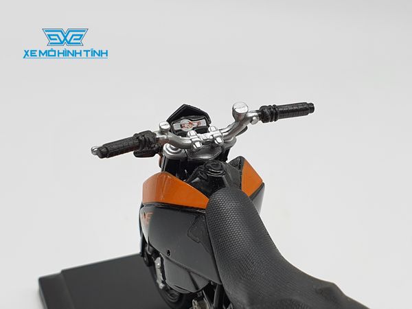 XE MÔ HÌNH KTM 690 DUKE 1:18 MAISTO (CAM)