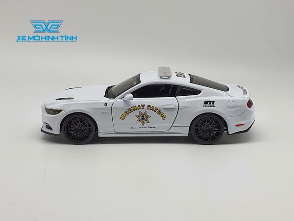 Xe Mô Hình Ford Mustang Gt Police 2015 1:24 Maisto (Trắng)