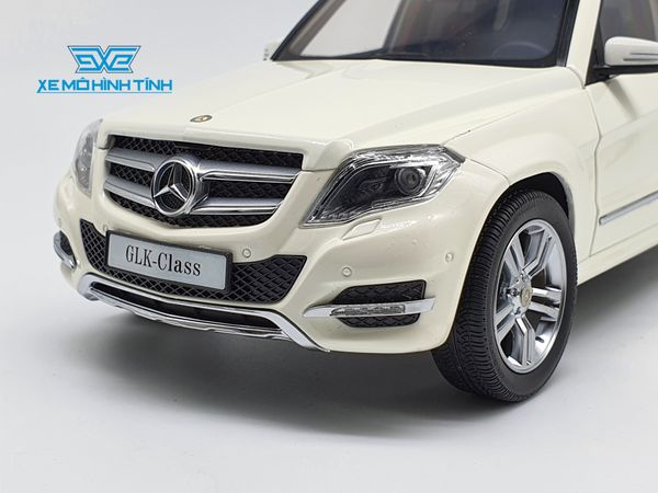 Xe Mô Hình Mercedes-Benz Glk 300 Class 1:18 Gtautos (Kem)