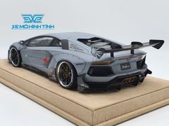 Xe Mô Hình LB Performance Lamborghini Aventador 2.0 Liberty Walk 1:18 ( Xám Tro - Đế Da )