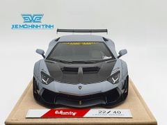 Xe Mô Hình LB Performance Lamborghini Aventador 2.0 Liberty Walk 1:18 ( Xám Tro - Đế Da )