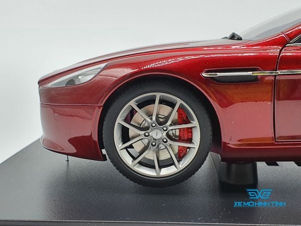 XE MÔ HÌNH ASTON MARTIN RAPIDE S 1:18 AUTOART (ĐỎ)