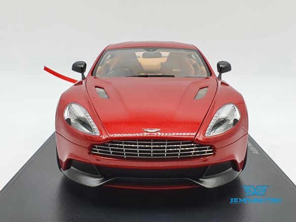 XE MÔ HÌNH ASTON MARTIN VANQUISH 2015 1:18 AUTOART (ĐỎ)