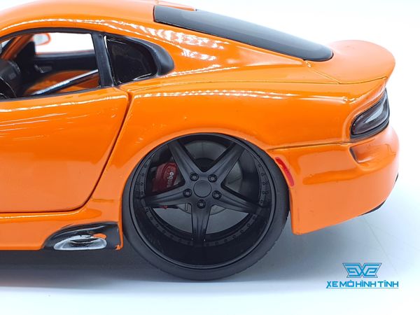 XE MÔ HÌNH DODGE SRT VIPER GTS 2013 1:24 MAISTO (CAM)