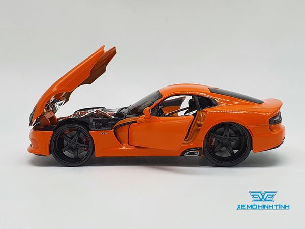 XE MÔ HÌNH DODGE SRT VIPER GTS 2013 1:24 MAISTO (CAM)