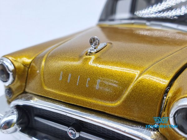 XE MÔ HÌNH BUICK CENTURY 1955 1:24 MAISTO (GOLD)