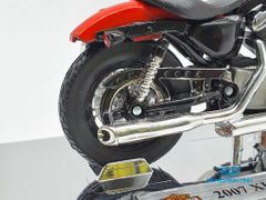 XE MÔ HÌNH HARLEY DAVIDSON XL 1200N NIGHTSTER ( CAM ) 1:18 MAISTO