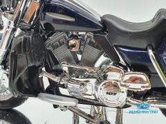 XE MÔ HÌNH HARLEY DAVIDSON 2013 ELHTK ELECRTRA GLIDE UITRA LIMITED 1:18 ( XANH) MAISTO