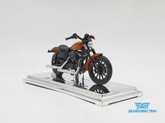 XE MÔ HÌNH HARLEY DAVIDSON 2014 SPORTSTER IRON 883 1:18 ( CAM ) MAISTO