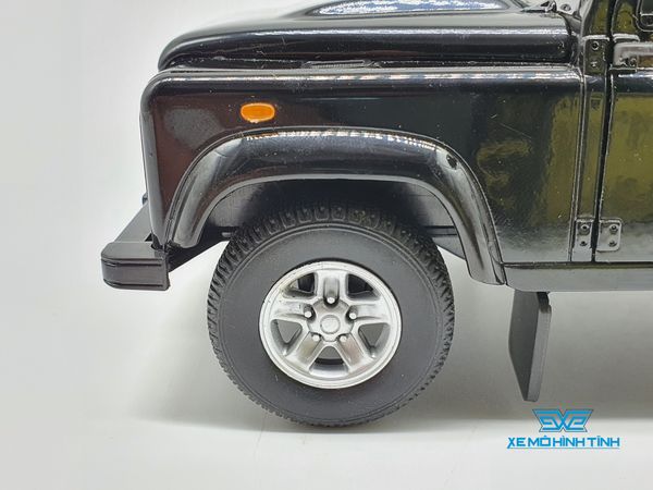 XE MÔ HÌNH LAND ROVER DEFENDER 1:24 WELLY (ĐEN)