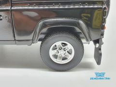 XE MÔ HÌNH LAND ROVER DEFENDER 1:24 WELLY (ĐEN)