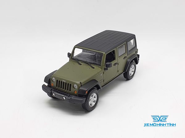 XE MÔ HÌNH JEEP WRANGLER UNLIMITED 2015 1:24 MAISTO (XANH QUÂN ĐỘI)